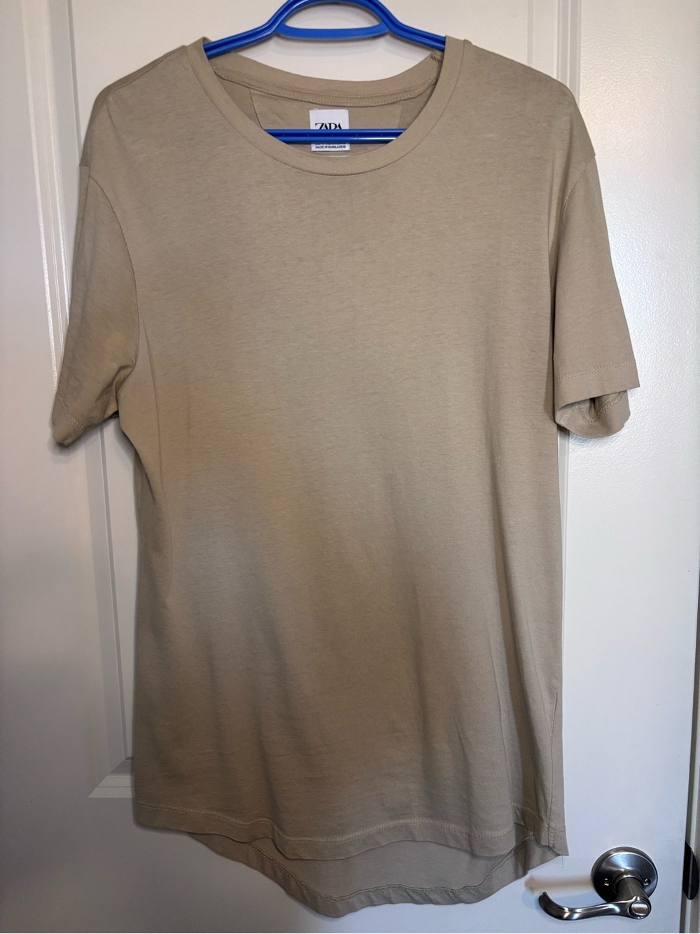 Zara Men Short Sleeve “long length” Crew Neck T-Shirt - Sand/tan